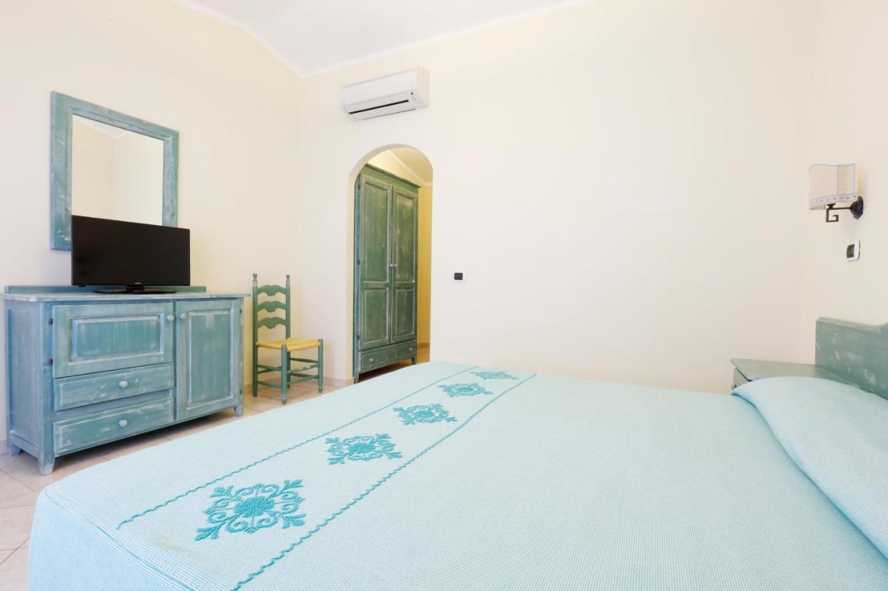 Hotel Baia Aranzos Pittulongu Экстерьер фото