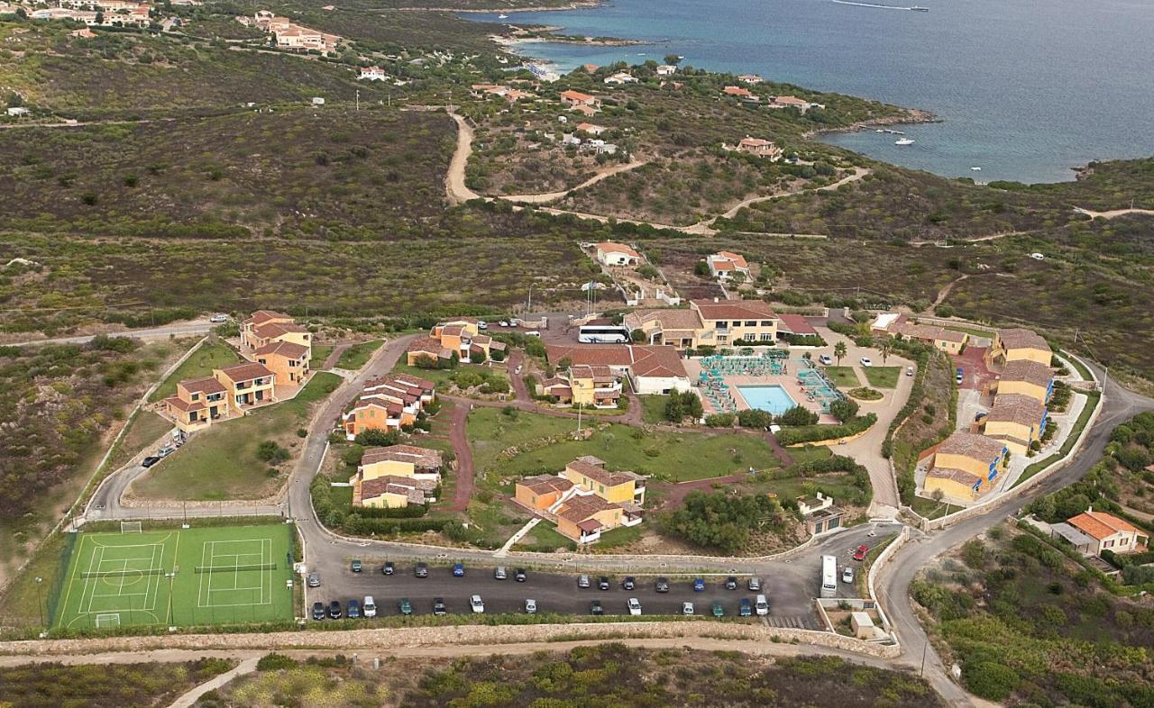 Hotel Baia Aranzos Pittulongu Экстерьер фото